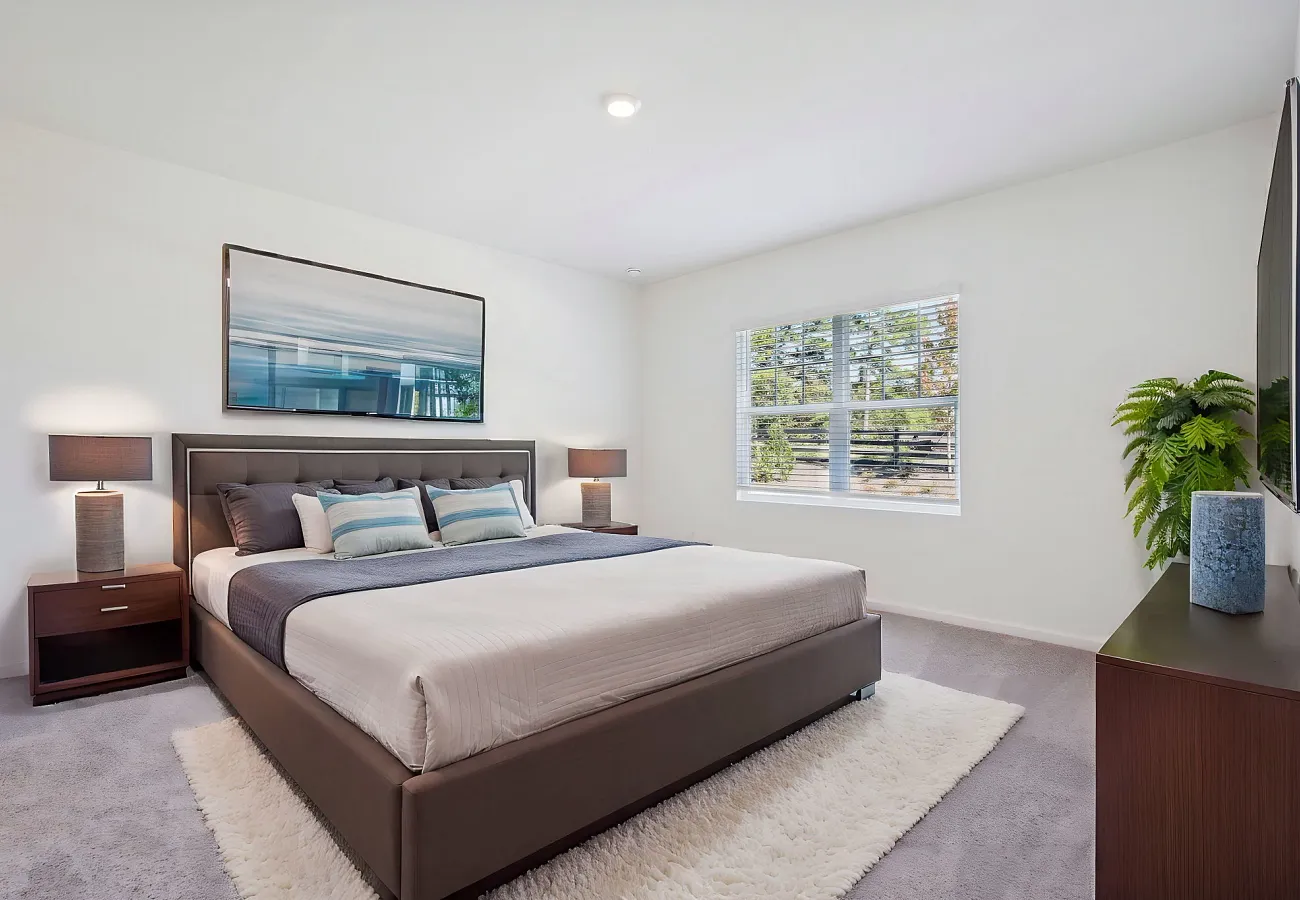 The Eris Primary Bedroom