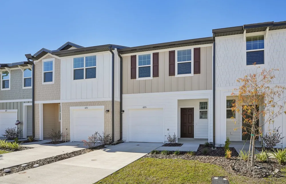 Bridgeton Court Home Community