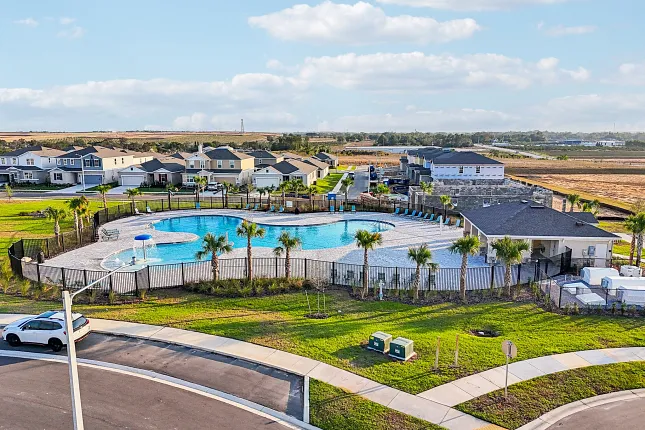 How to Choose a Neighborhood: Finding Your Starlight Community